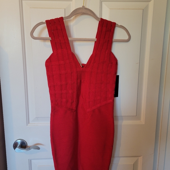 NWT Marciano "Milan" Bandage Dress - Picture 4 of 6